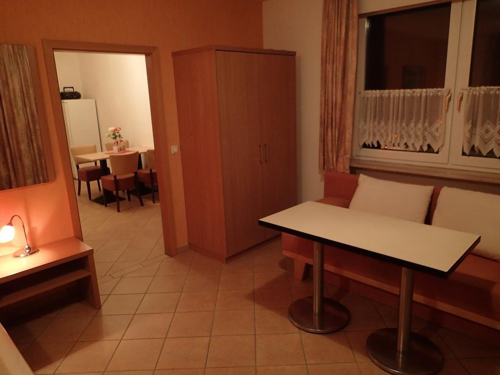 Schapers Ferienwohnungen Emmerthal Экстерьер фото